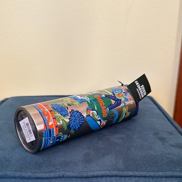 Starbucks Chicago Discovery Series Tumbler with Blue and Green Accents - Picture 5 of 5